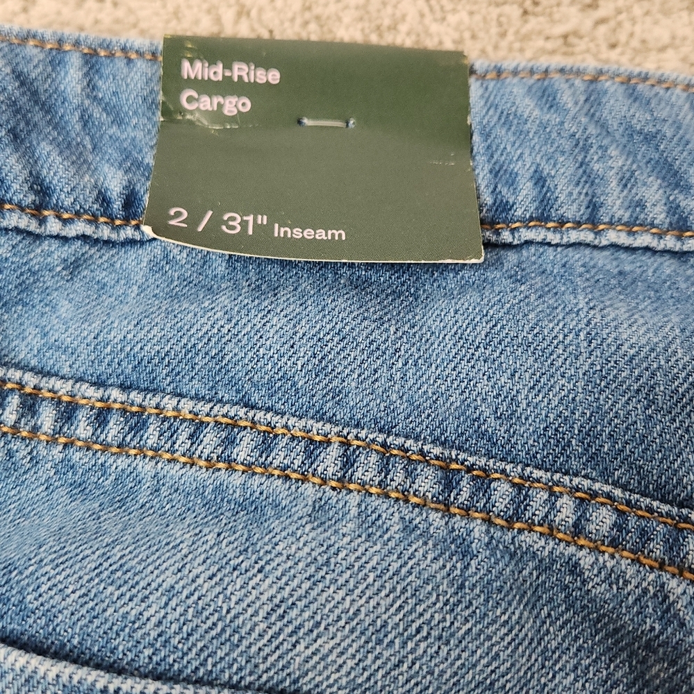 Wild Fable Women's Mid Rise Wide Leg Cargo Baggy Pants Medium Wash Size 2/31" - Picture 11 of 16